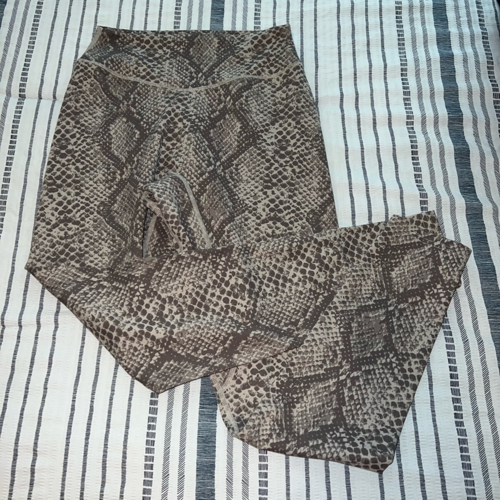 Balance Athletica Leggings